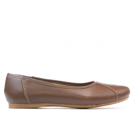 Women dancers 183 cappuccino