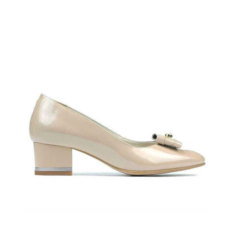 Women stylish, elegant shoes 1270 patent ivory
