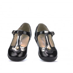 Small children shoes 63c patent black combined