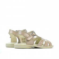 Small children sandals 53c patent ivory