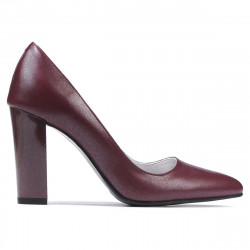 Women stylish, elegant shoes 1261 bordo pearl