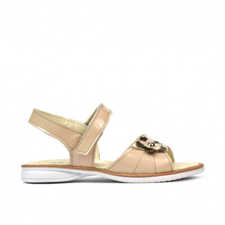 Small children sandals 55c patent ivory