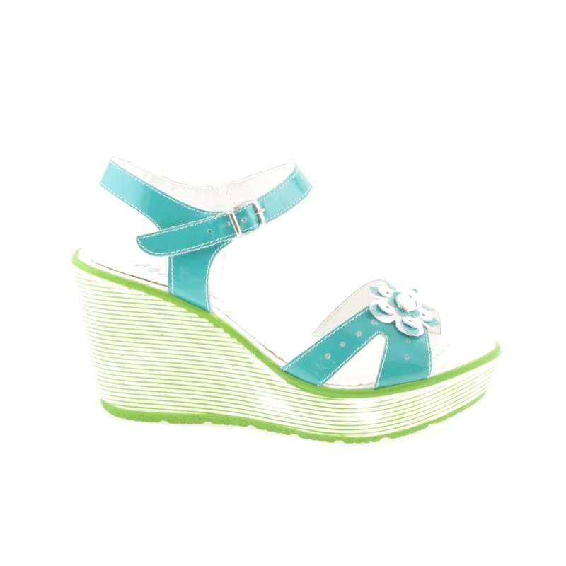 Women sandals 5006 patent green