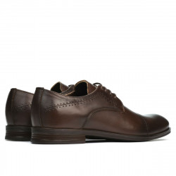 Teenagers stylish, elegant shoes 396 a cafe