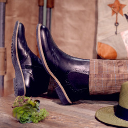 Men boots 493 black lifestyle