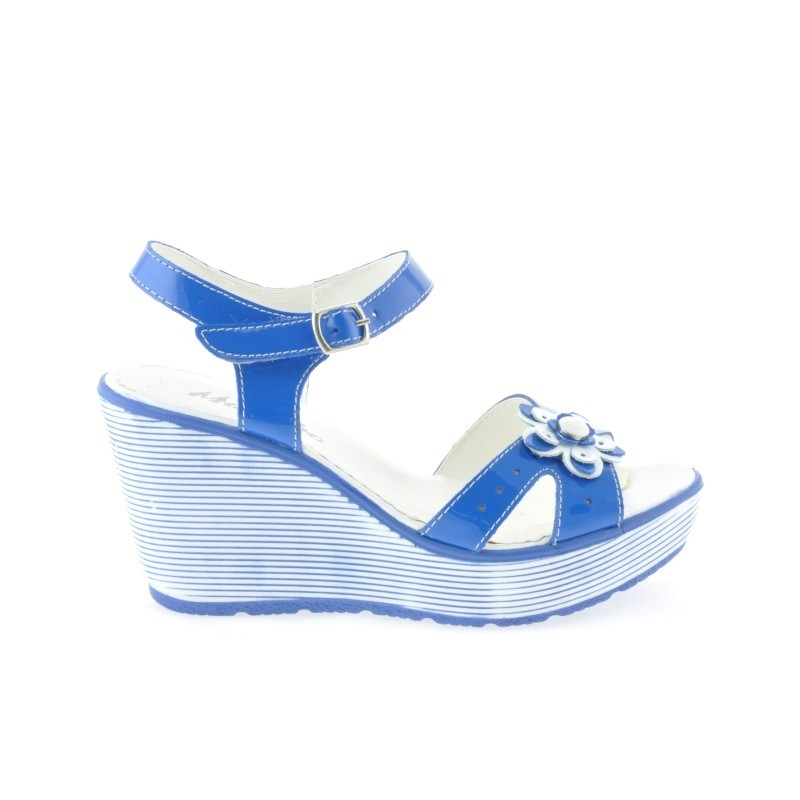 Women sandals 5006 patent blue