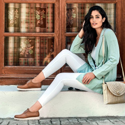 Women casual shoes 6007 brown