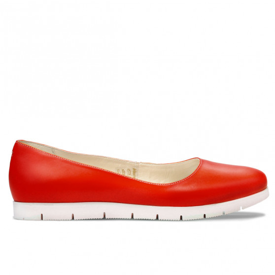 Women dancers 677-1 red