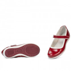 Children shoes 151-1 patent bordo