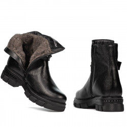 Women boots 3352 black