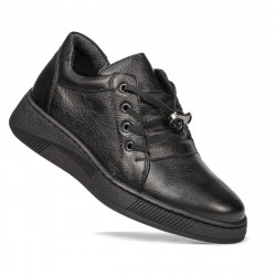 Teenagers stylish, elegant shoes 378 black