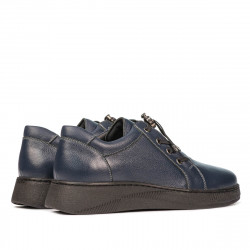 Teenagers stylish, elegant shoes 378 indigo