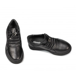 Teenagers stylish, elegant shoes 378 black
