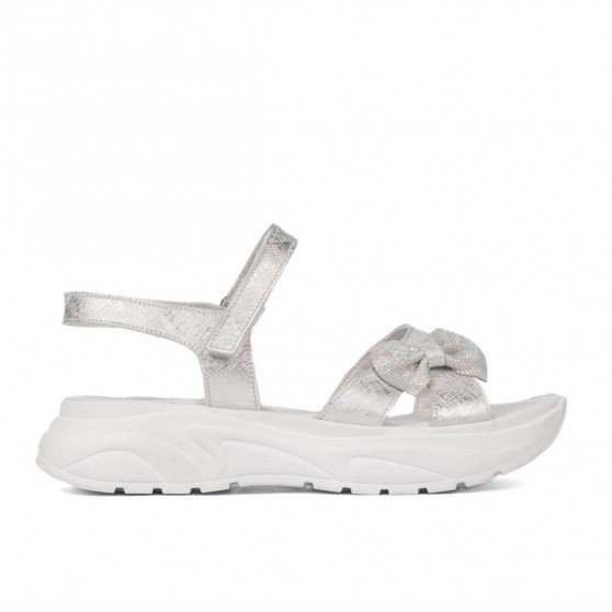 Children sandals 538 white pearl (silver)