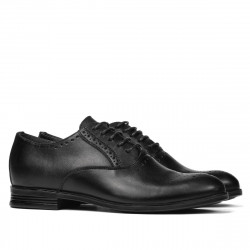 Teenagers stylish, elegant shoes 380 black