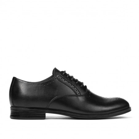 Teenagers stylish, elegant shoes 380 black