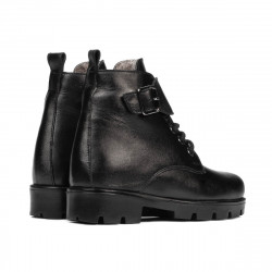 Small children boots 106c black