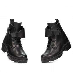 Children boots 3025 black