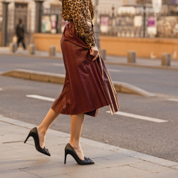 Women stylish, elegant shoes 1282 black lifestyle