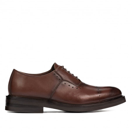 Teenagers stylish, elegant shoes 381 a cognac