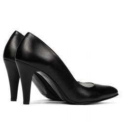 Women stylish, elegant shoes 1234 black