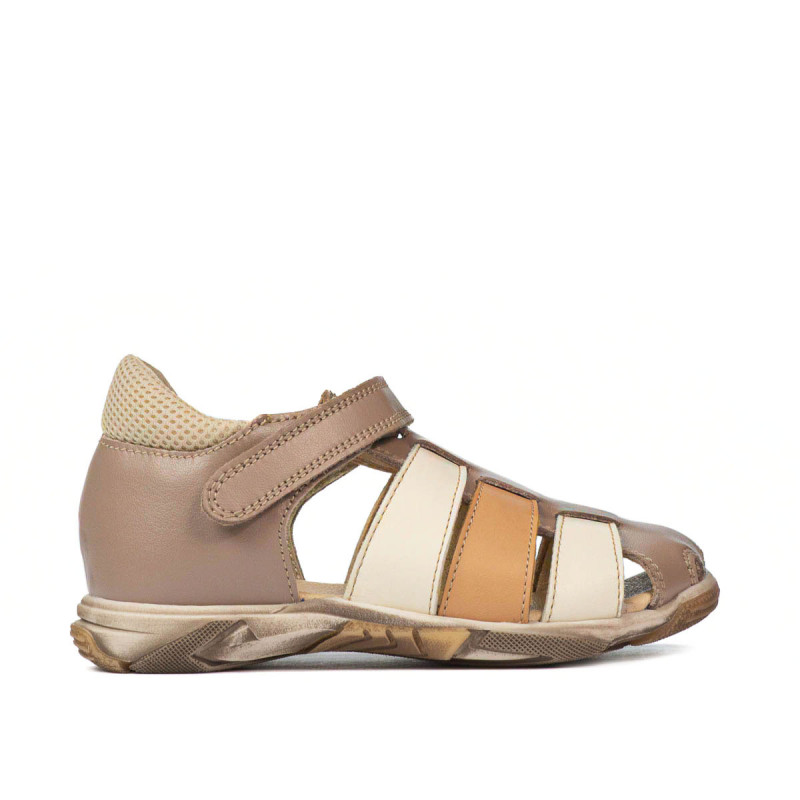 Small children sandals 75c cappuccino combined