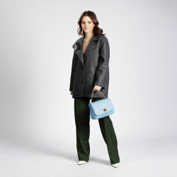 Women shoulder bag 005g blue deschis lifestyle