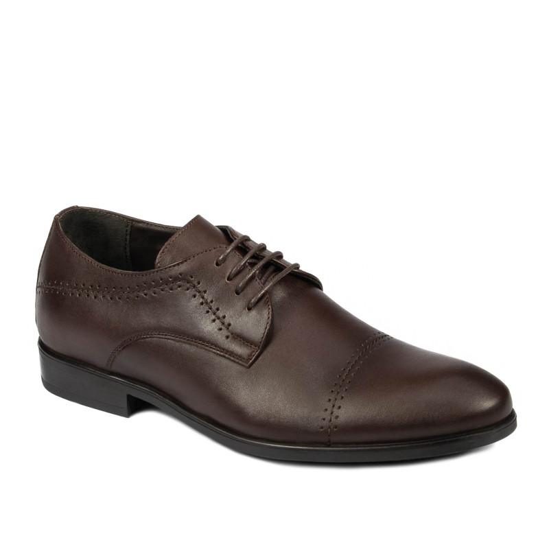 Men stylish, elegant shoes 822-1 a cafe