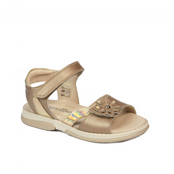 Small children sandals 80c golden combined
