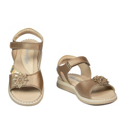 Small children sandals 80c golden combined