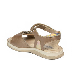 Small children sandals 80c golden combined