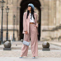 Women shoulder bag 008g bleu caviar