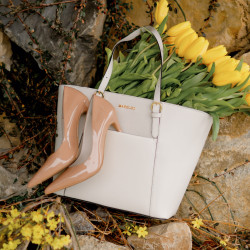 Women stylish, elegant shoes 1302 patent camel