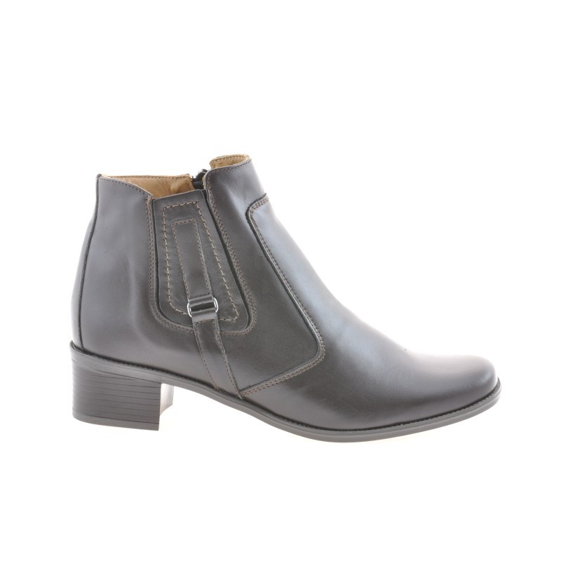 Women boots 222 cafe