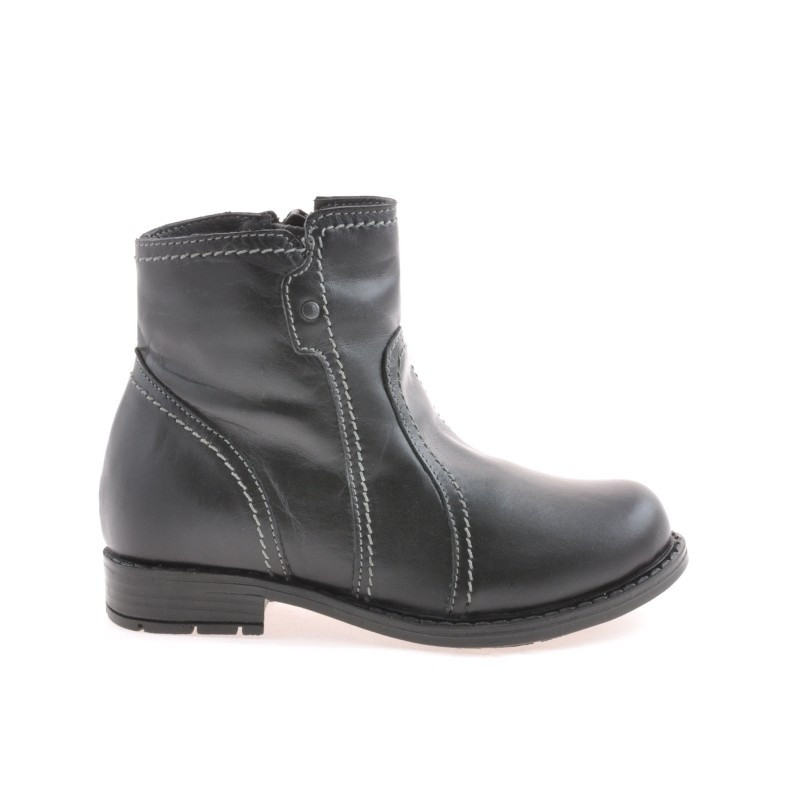 Small children boots 28c black