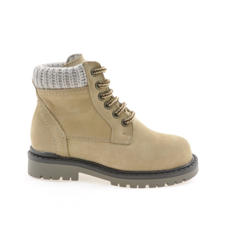 Small children boots 29c bufo sand