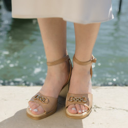 Women sandals 5109 camel lifestyle