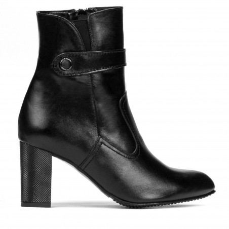 Women boots 1172 black