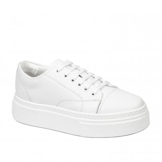 Women sport shoes 6083 white