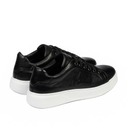 Teenagers stylish, elegant shoes 8003 black