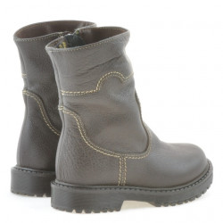 Small children boots 27c cafe