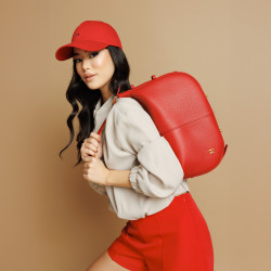 Women hand bag 038g red caviar lifestyle