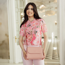 Women shoulder bag 040g poudre rose lifestyle