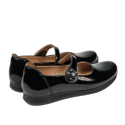 Children shoes 2029 patent black