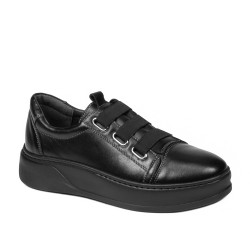 Teenagers stylish, elegant shoes 8007 black