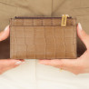 Portcard 209g croco brown lifestyle