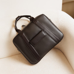 Notebook bag 302g 01 dark brown lifestyle