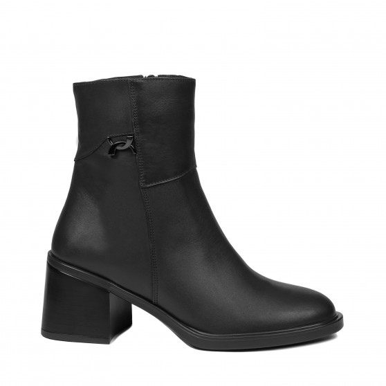 Women boots 3416 black