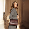 Women shoulder bag 040g black cherry lifestyle