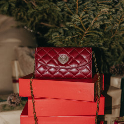 Women shoulder bag 048g burgundy lifestyle